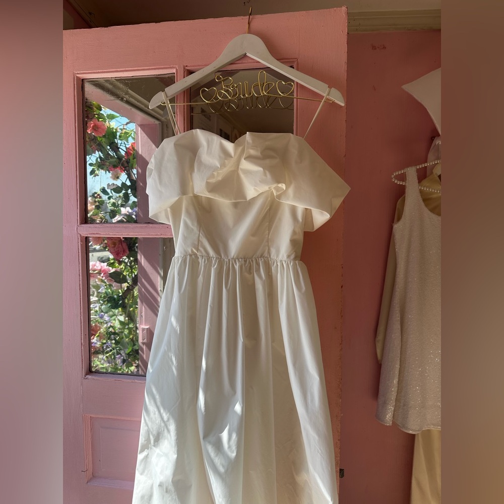 Amanda Uprichard White Ruffled Off-Shoulder Girls Dress